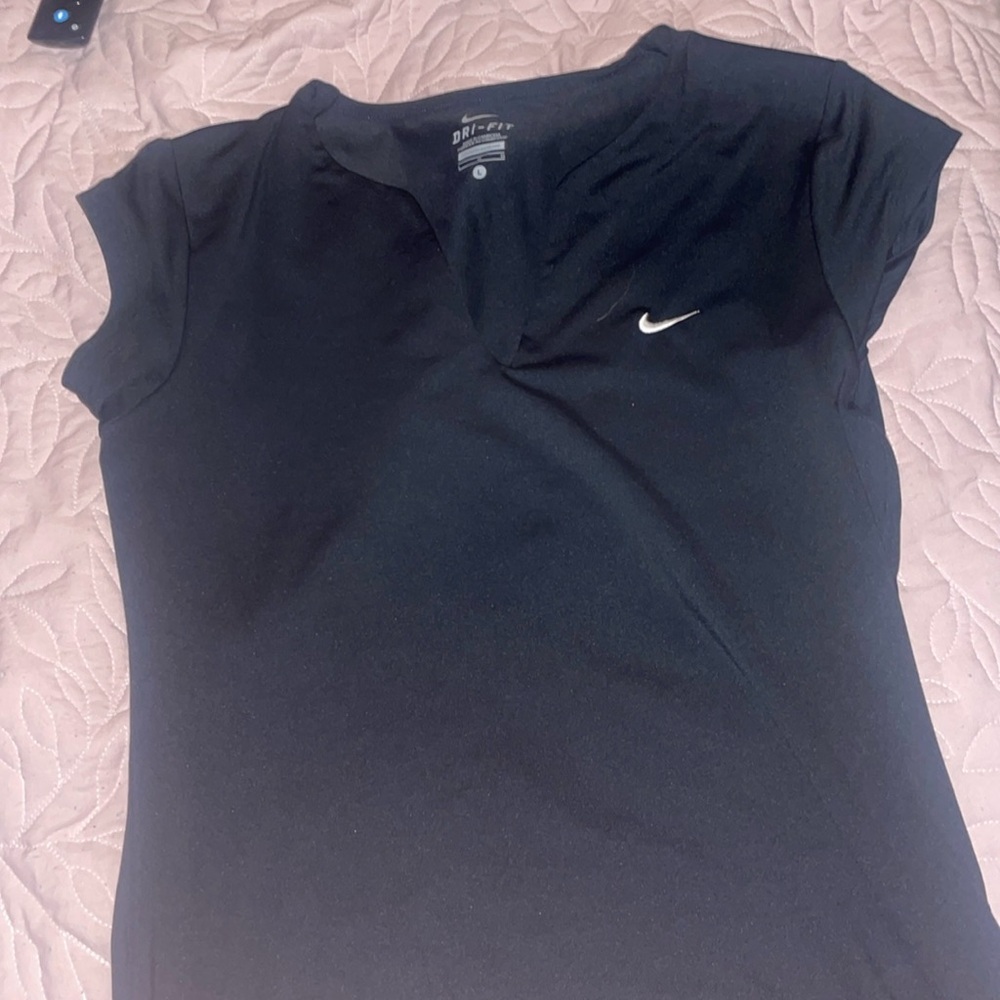 Nike T-Shirt, Women's, V neck, Large size